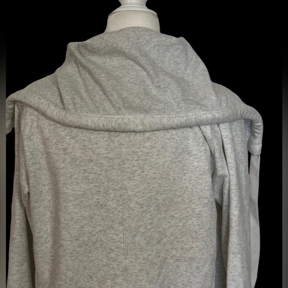 Zella Amazing Cozy Wrap - Ivory Dove Heather size XS - Picture 4 of 12